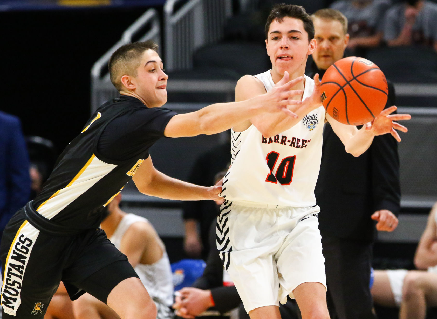 Class A boys basketball state final: Kouts vs. Barr-Reeve